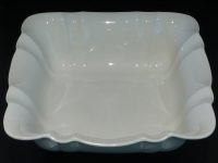 BOWL SQ RIBBED DESIGN 26.5X26.5X8