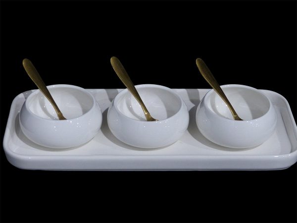 PLATE RECT WH 3 RND BOWLS WH 3 SPOONS